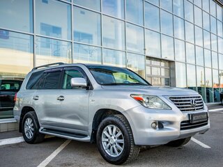 2010 Lexus LX 570 III, серебристый, 2650000 рублей, вид 1
