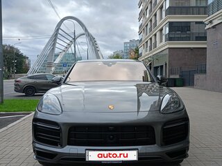 2020 Porsche Cayenne GTS Coupé III, серый, 8950000 рублей, вид 3
