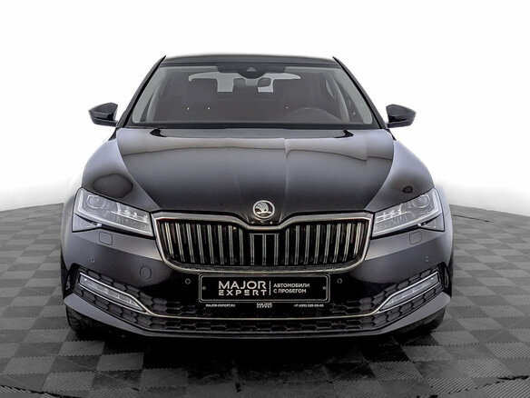 2022 Skoda Superb III Рестайлинг, чёрный - вид 1