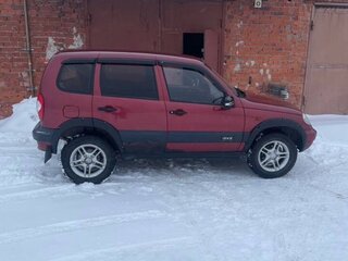2007 Chevrolet Niva I, красный, 180000 рублей, вид 4