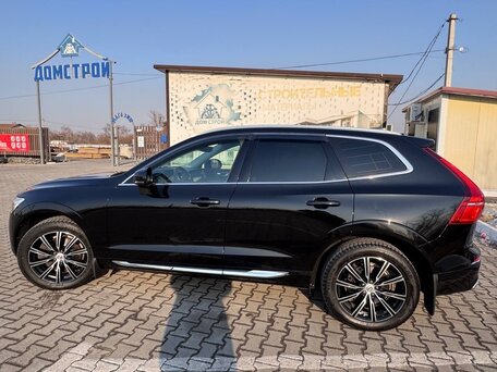 2019 Volvo XC60 II, чёрный, 3300000 рублей, вид 3
