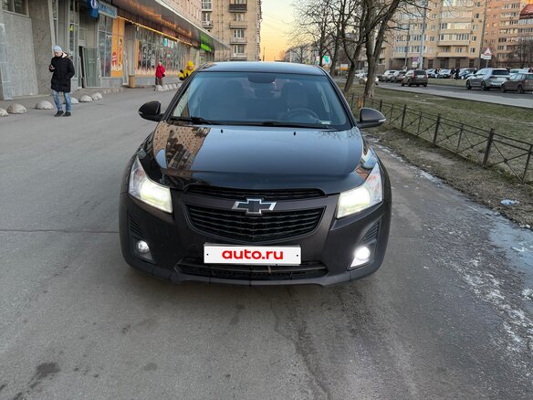 2015 Chevrolet Cruze I Рестайлинг, коричневый, 629000 рублей - вид 2
