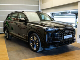 2023 Audi Q6 45 TFSI, чёрный, 6350000 рублей, вид 3