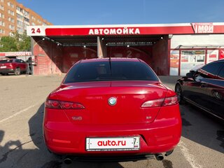 2008 Alfa Romeo 159, красный, 790000 рублей, вид 4