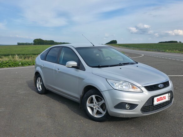 2011 Ford Focus II Рестайлинг, серебристый, 570000 рублей - вид 6