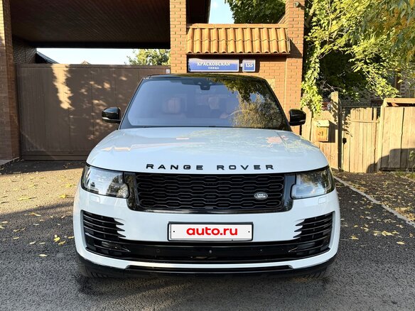 2019 Land Rover Range Rover IV Рестайлинг, белый, 7700000 рублей - вид 1