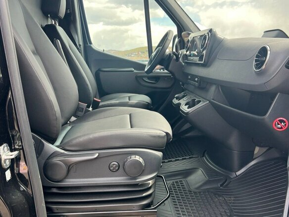 2024 Mercedes-Benz Sprinter, чёрный - вид 15
