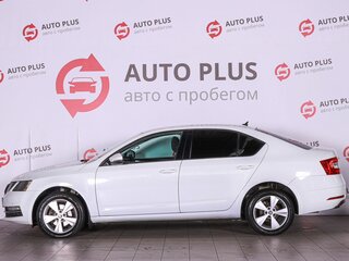 2019 Skoda Octavia III (A7) Рестайлинг, белый, 1450000 рублей, вид 5