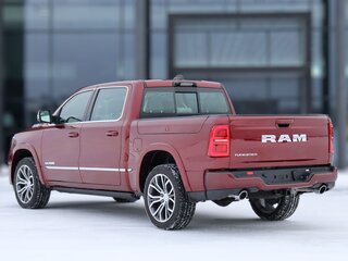 2025 Ram 1500 Crew Cab V Рестайлинг, красный, 12390000 рублей, вид 5