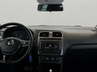2016 Volkswagen Polo V Рестайлинг, белый, 950000 рублей, вид 5