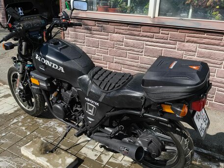 1988 Honda VF 750, чёрный, 250000 рублей, вид 1