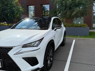 2020 Lexus NX 300 I Рестайлинг, белый, 4250000 рублей, вид 1