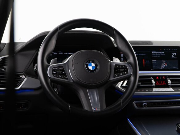 2022 BMW X5 M50i IV (G05/G18), чёрный, 8690052 рублей - вид 11