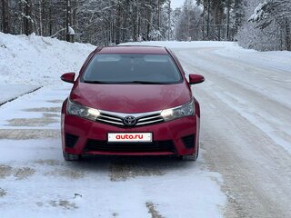 2014 Toyota Corolla XI (E160, E170, E180), красный, 1185000 рублей, вид 2