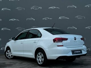 2021 Volkswagen Polo VI, белый, 1526100 рублей, вид 4