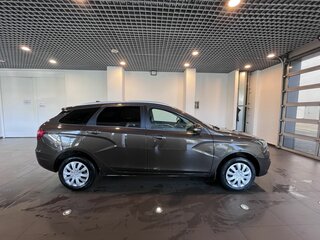 2021 Lada (ВАЗ) Vesta SW I, коричневый, 1180000 рублей, вид 2