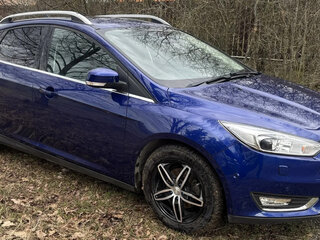 2017 Ford Focus III Рестайлинг, синий, 1900000 рублей, вид 5