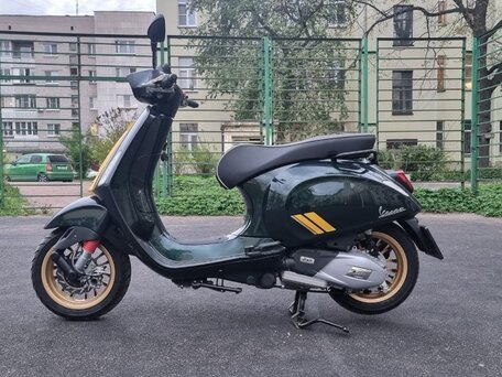 2021 Vespa Sprint, зелёный, 475000 рублей, вид 2