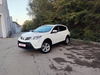 2013 Toyota RAV4 IV (XA40), белый, 1888000 рублей, вид 2