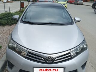 2013 Toyota Corolla XI (E160, E170, E180), серебристый, 1250000 рублей, вид 1