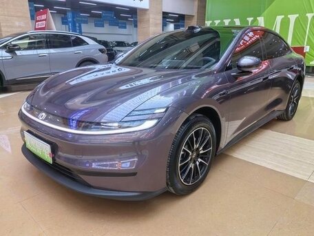2025 Changan Qiyuan A06 28.39 kWh, фиолетовый, 2520000 рублей, вид 1