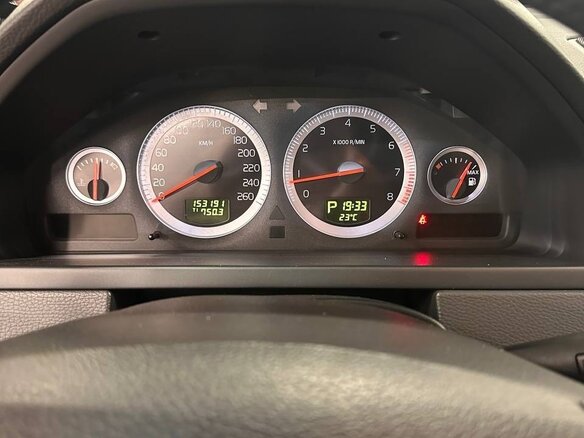 2011 Volvo XC90 5 Geartronic I Рестайлинг, серый, 2150000 рублей - вид 11