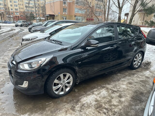 2011 Hyundai Solaris I, чёрный, 740000 рублей, вид 3