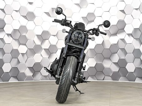 2024 Honda CMX 1100 Rebel, чёрный, 1377000 рублей, вид 5