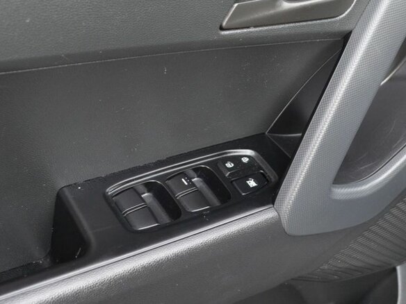 2017 Hyundai Creta I, серебристый - вид 10