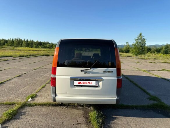 2002 Honda Stepwgn II, белый, 980000 рублей - вид 5