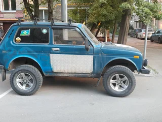 2004 Lada (ВАЗ) 2121 (4x4) I Рестайлинг, синий, 249000 рублей, вид 2
