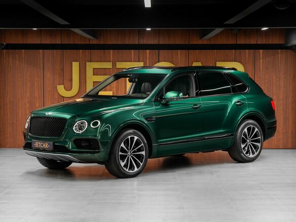 2018 Bentley Bentayga I, зелёный, 14990000 рублей