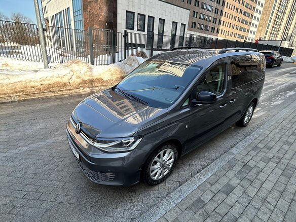 2021 Volkswagen Caddy Maxi V, серый, 3400000 рублей - вид 1