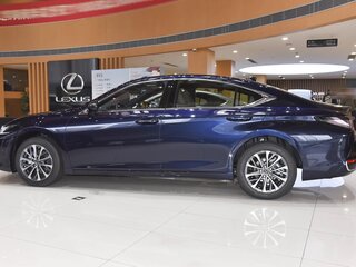 2026 Lexus ES 200 VII Рестайлинг 2, синий, 5715000 рублей, вид 4