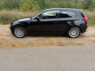 2007 BMW 1 серии 118i I (E81/E82/E87/E88) Рестайлинг, чёрный, 800000 рублей, вид 5