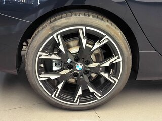 2025 BMW 2 серии Gran Coupe L 225i L F74/78, чёрный, 4940000 рублей, вид 2