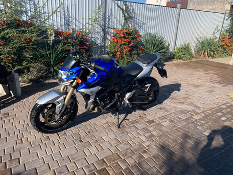 2014 Suzuki GSR 750, синий, 600000 рублей, вид 3