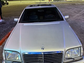 1996 Mercedes-Benz S-Класс 500 III (W140) Рестайлинг, серебристый, 1190000 рублей, вид 1
