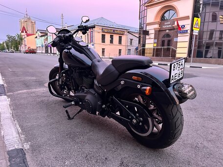 2020 Harley-Davidson Low Rider, чёрный, 1699000 рублей, вид 4