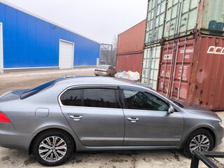 2011 Skoda Superb II, серый, 950000 рублей, вид 4