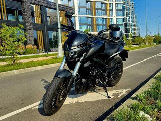 2021 Bajaj Dominar 400, чёрный, 370000 рублей, вид 2