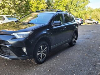 2018 Toyota RAV4 IV (XA40) Рестайлинг, чёрный, 1980000 рублей, вид 1
