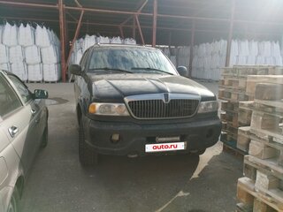 1998 Lincoln Navigator I, чёрный, 700000 рублей, вид 1