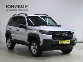 2026 Lada (ВАЗ) Niva Travel I Рестайлинг, серебристый, 1459000 рублей, вид 3