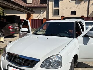 2010 Lada (ВАЗ) Priora I, белый, 800000 рублей, вид 1