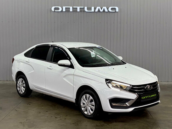 2024 Lada (ВАЗ) Vesta I Рестайлинг (NG), белый, 1297000 рублей - вид 2