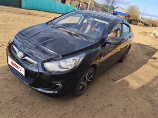 2013 Hyundai Solaris I, чёрный, 599999 рублей, вид 1