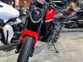 2021 Ducati Monster 937, красный, 1000000 рублей, вид 4
