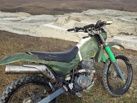 1995 Kawasaki KLX 250, зелёный, 118000 рублей, вид 1