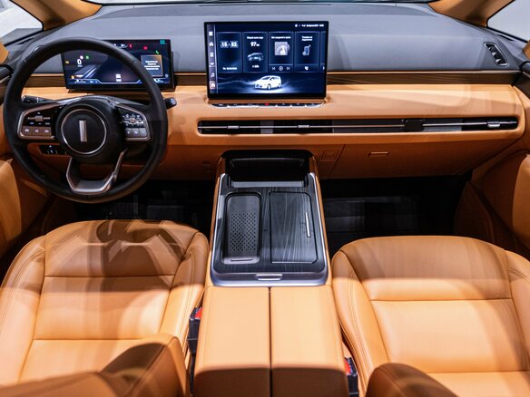 2024 Wey 80 Premium 37.96 kWh, золотистый, 6899000 рублей - вид 35